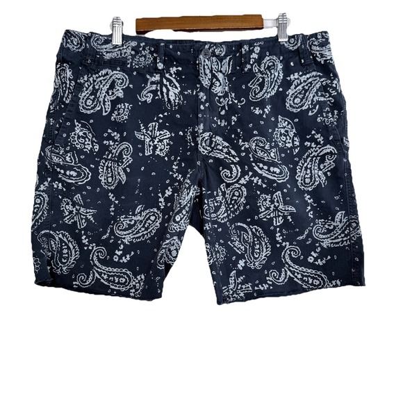 Polo Ralph Lauren Other - Polo Ralph Lauren Navy Blue Paisley Straight Fit Shorts Mens 36x8 Cotton